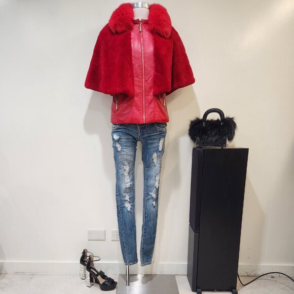 💥STUNNING!💥VTG 100% Lamb Leather, Genuine Fox & Rabbit Fur Cape Vest in Red - Picture 1 of 16